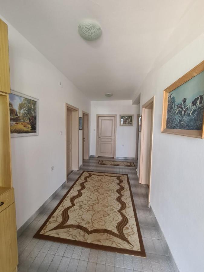 Apartments Hillside Ulcinj Exterior photo